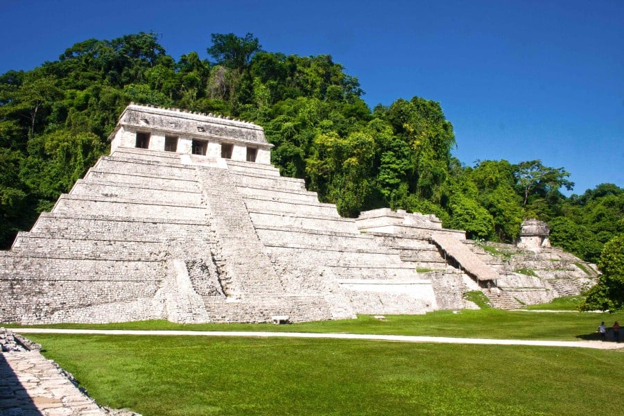 Palenque – The Ancient Mayan City – Mexico Archeology